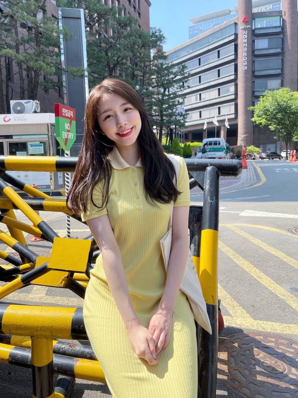 2023韓系妝容趨勢！《換乘戀愛2》海恩同款『韓系溫柔姊姊』知性妝容：無辜感眼線、微笑唇畫法...，迷倒賢圭就靠這點！-7