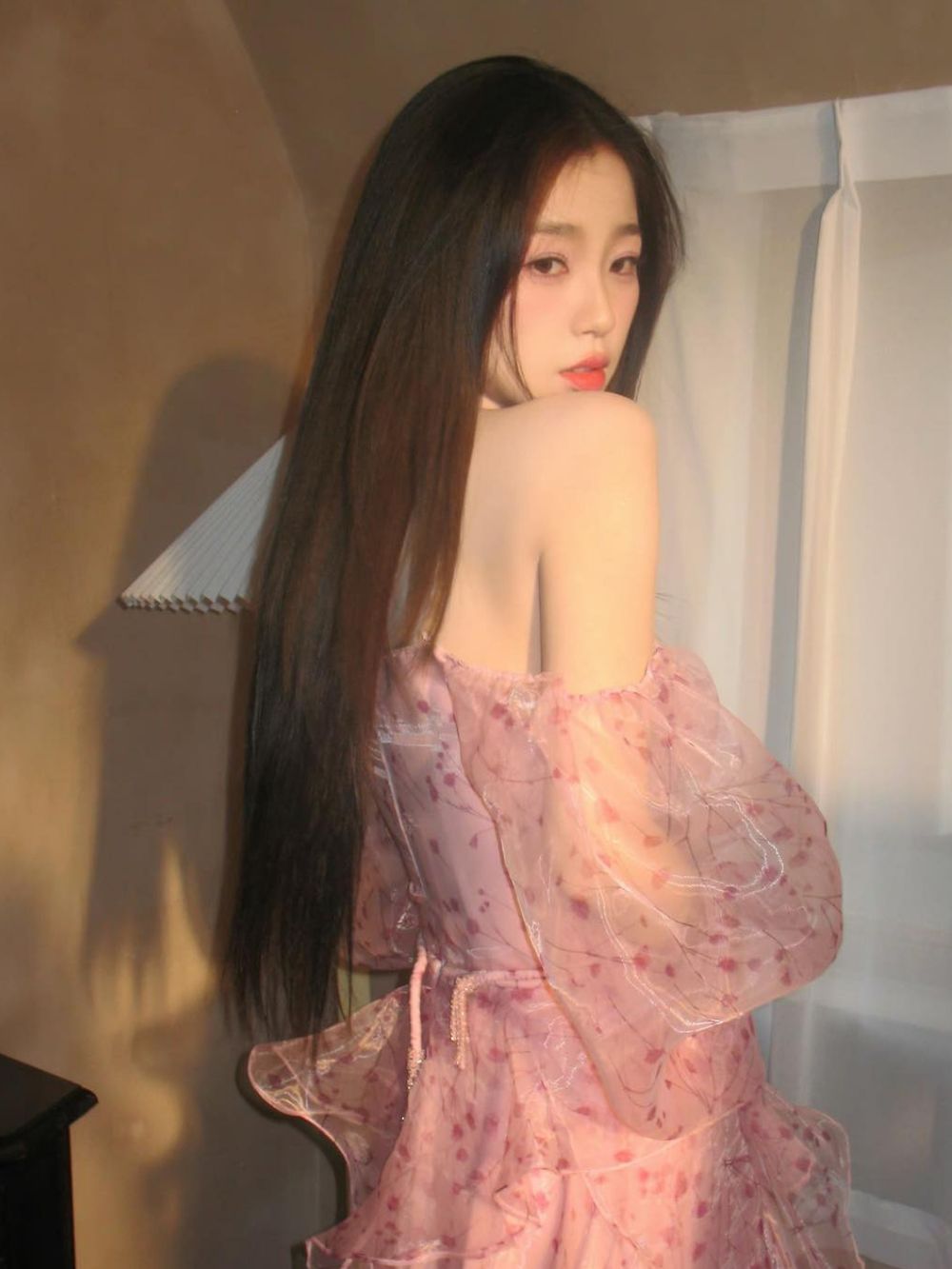 瘦小腹秘技公開！《雲之羽》虞書欣靠這3招瘦出小蠻腰、仙女美背，加碼『獨家四週魔鬼瘦身法』-4