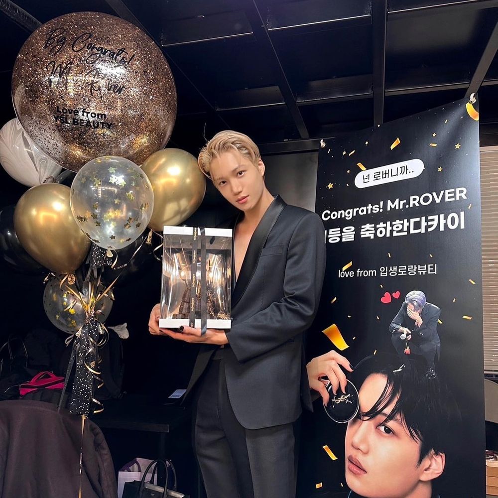 EXO KAI突宣布下周當兵!深夜開直播淚崩,「8人完整體」回歸再等等-3