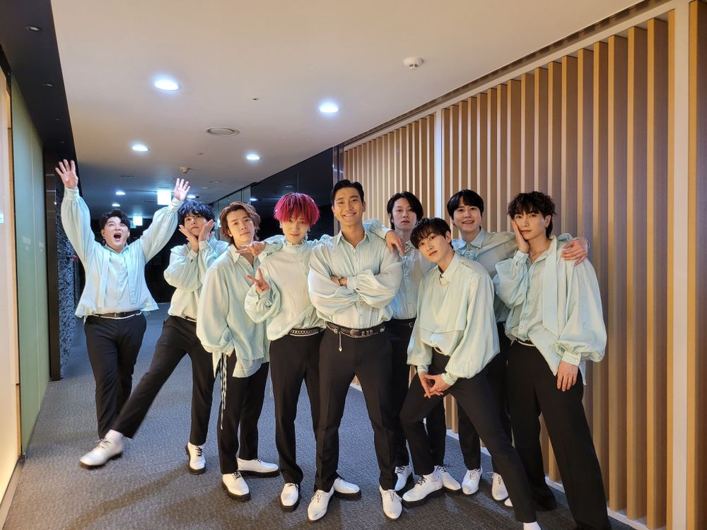 不是粉絲也會笑瘋!藏著滿滿「綜藝魂」韓國男團盤點:SEVENTEEN逼瘋泳知、SJ、BTS不顧形象太搞笑!-1