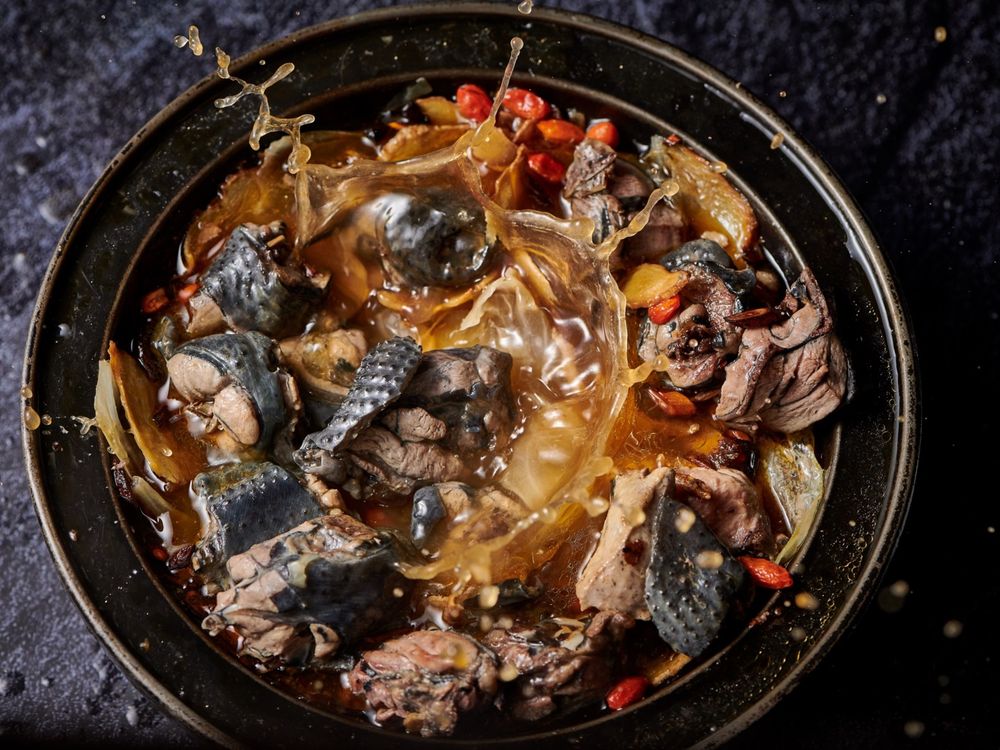台中人氣鍋物「萬客什鍋」北上開二號店!蔥燒蝦仁飯、好運燒麻糬冰等台式小點必吃,大家最愛「這款」火鍋!-6