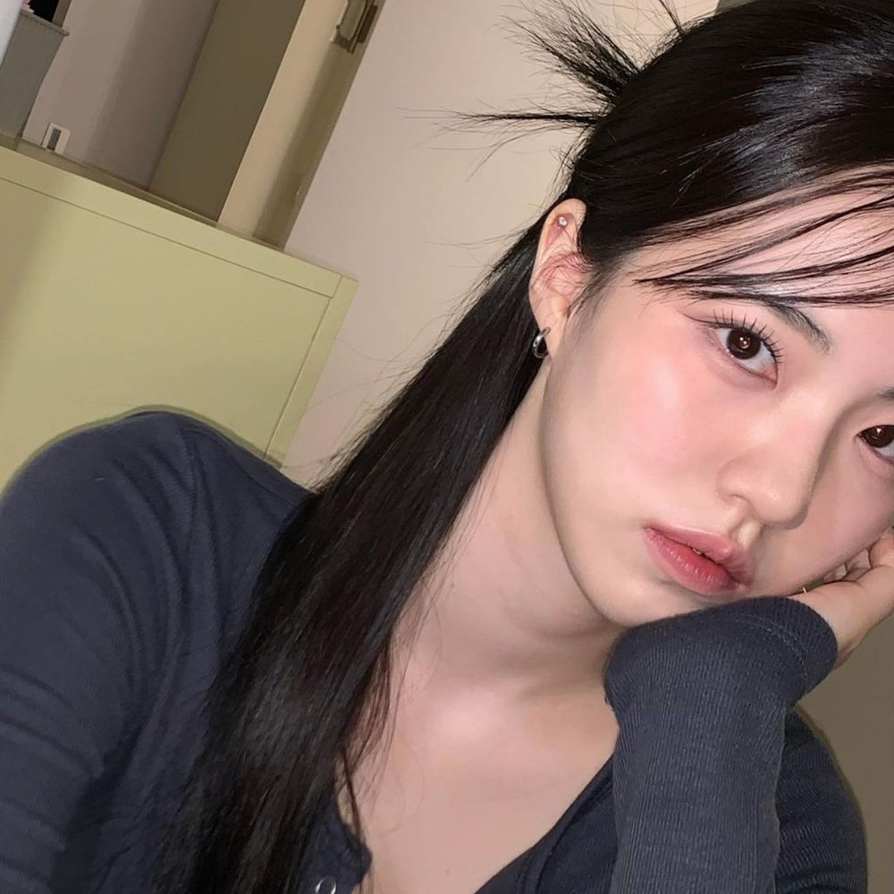 韓系妝容就看她們！2024必追蹤人氣韓國化妝師IG，宋智雅、Aespa…韓國女藝人御用，竟然還跟Clio聯名！-2
