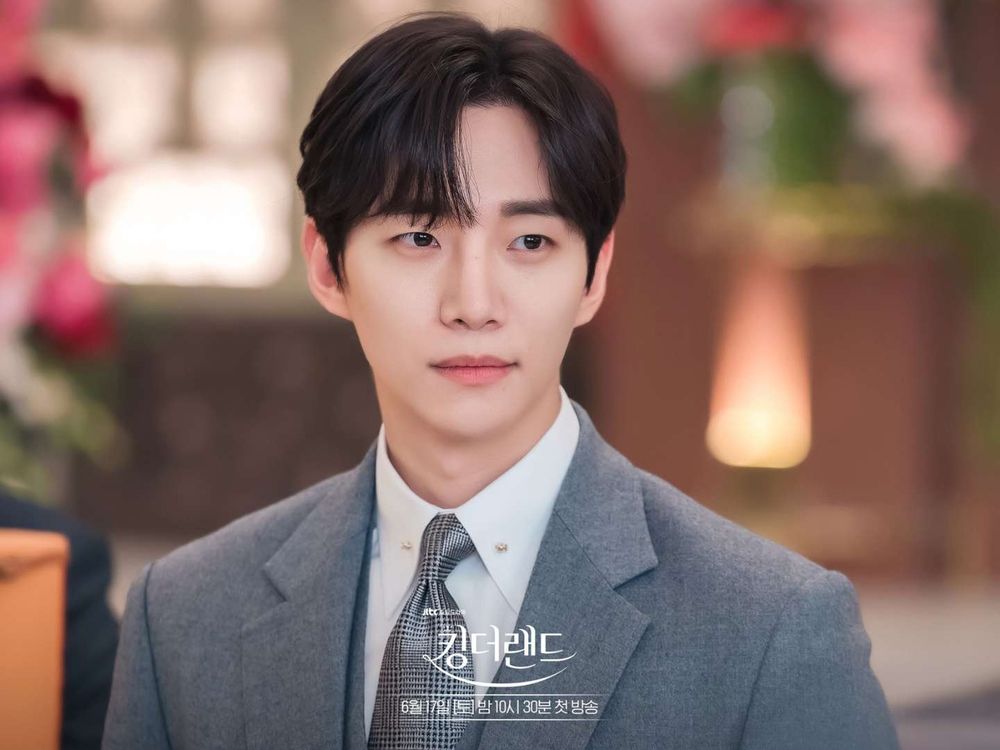 2023最強CP潤娥和俊昊狂撒糖!Netflix浪漫韓劇《歡迎來到王之國》必追5大看點&角色介紹-2