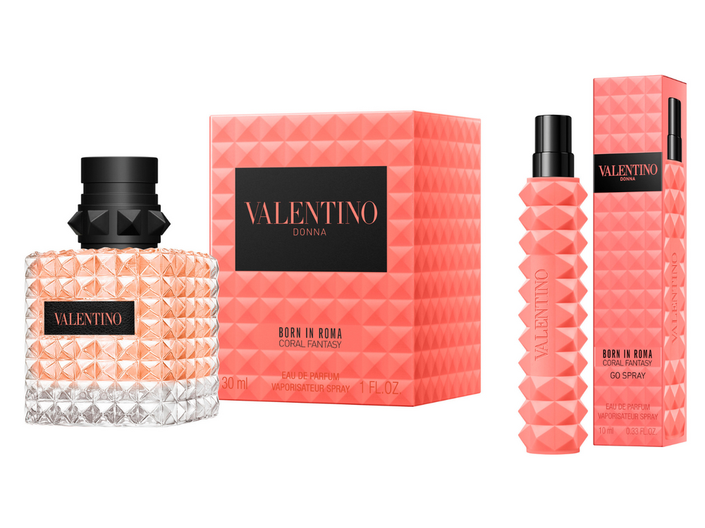 萬眾期待Valentino Beauty登台啦！必買8款美妝推薦：細閃眼頰彩、精品彩妝盤、經典鉚釘香水瓶，剁手都要買！-13