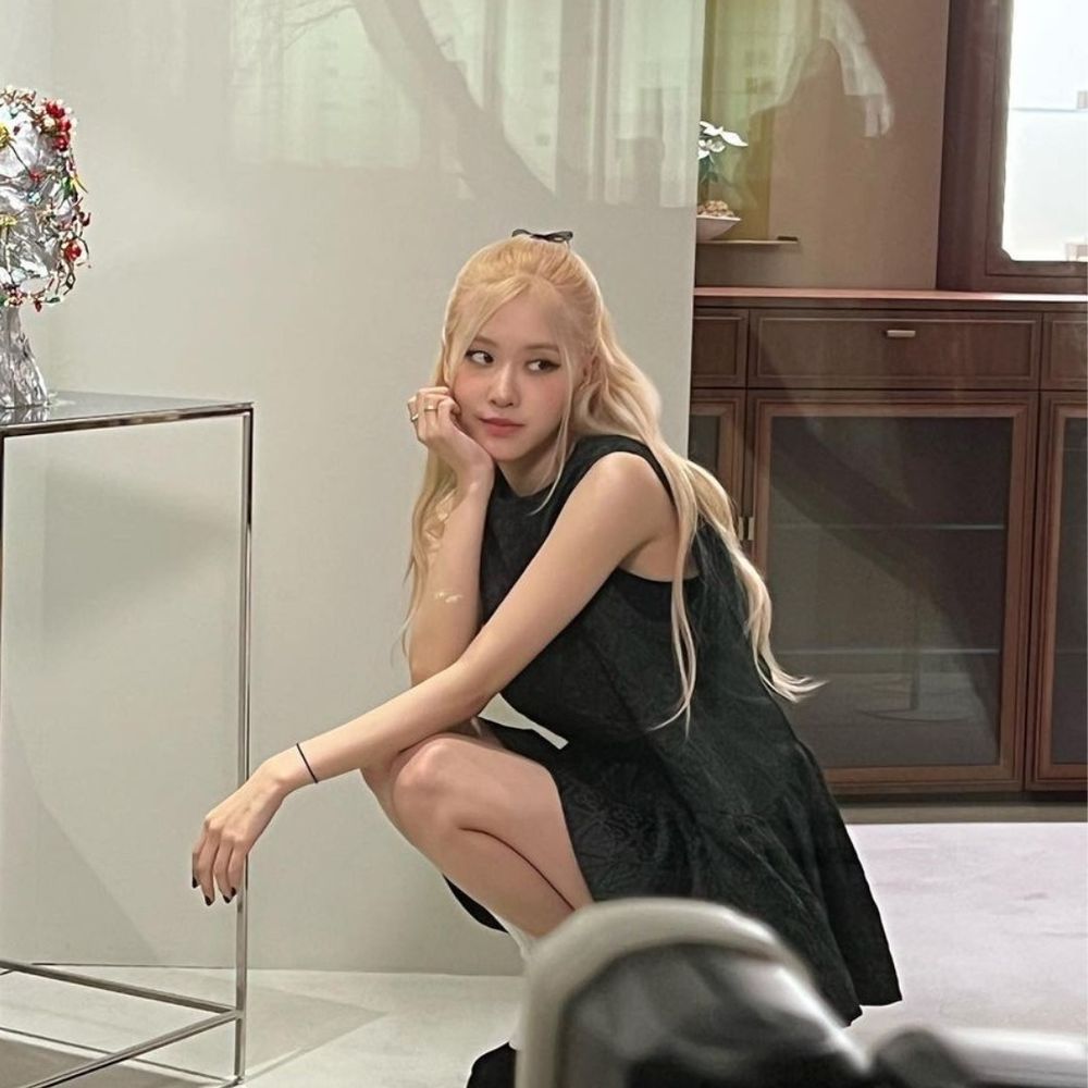 BLACKPINK演唱會前瘦身清單!JENNIE皮拉提斯、ROSE平衡球鍛鍊、LISA禁吃這一味,瘦得勻稱又健康!-3