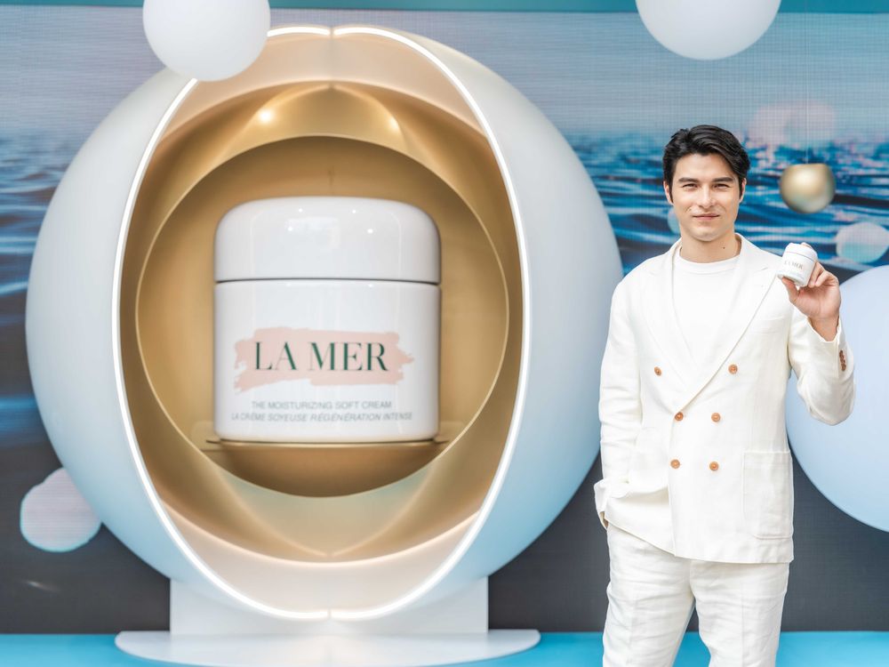 鳳小岳也愛用LA MER！海洋拉娜全新舒芙乳霜登場，信義A8打造限定互動快閃店，打卡就送小禮物！-3