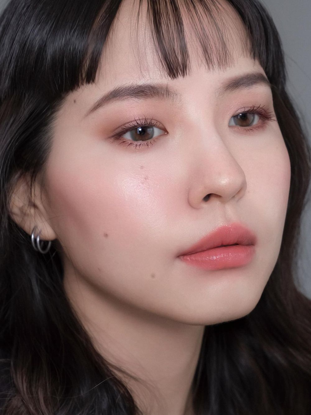 藥妝店隱藏好物推薦!彩妝控必買cezanne修容打亮霜,高質感香檳杏桃色,號稱日系專櫃修容盒平替-7