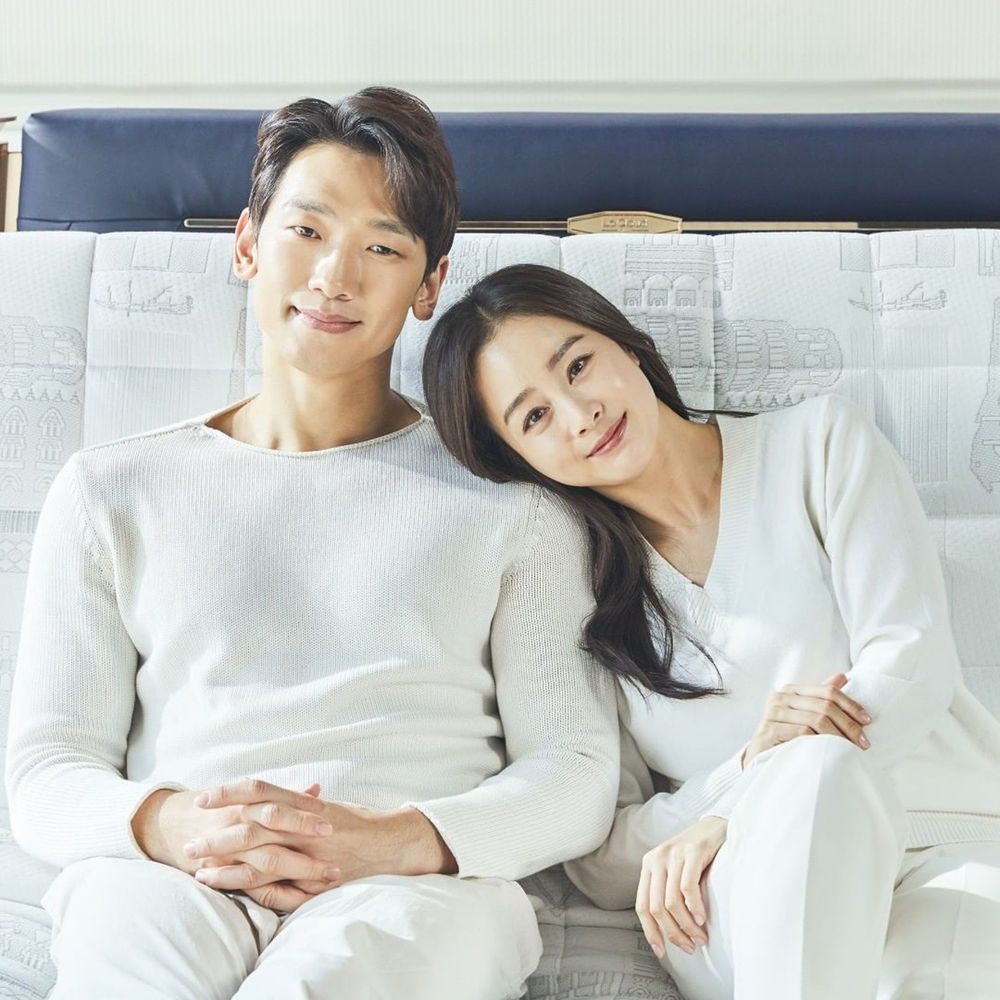 韓國D社歷年爆料6對經典情侶盤點!《黑暗榮耀》李到晛&林智妍、IU&李鍾碩...都好配啊!-12