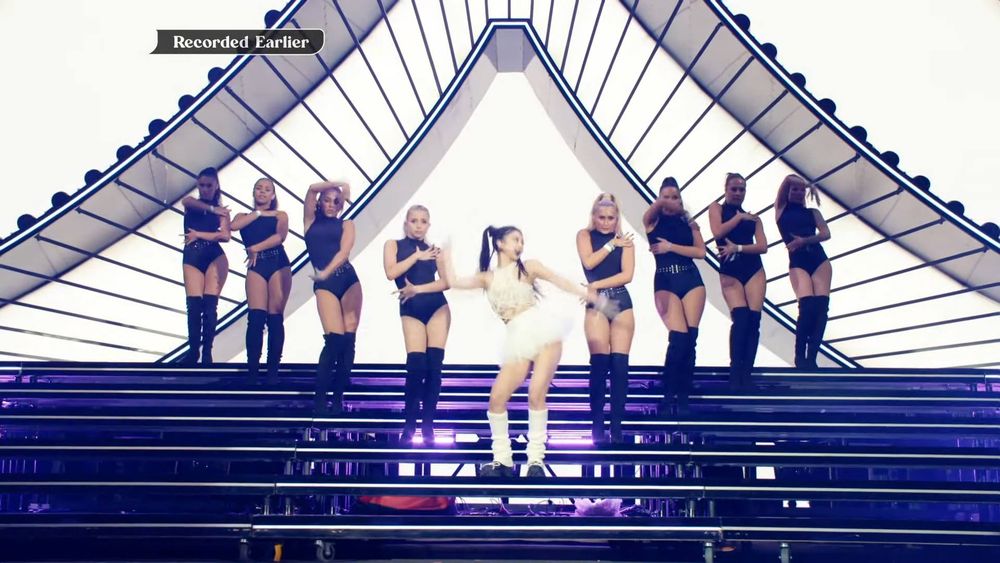BLACKPINK全員續約有望!登2023年Coachella科切拉音樂節,擔任領銜嘉賓嗨唱80分鐘,再創新紀錄!-15