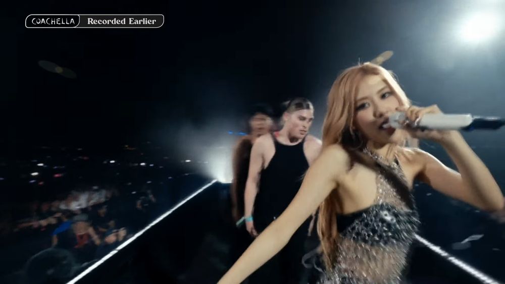 BLACKPINK全員續約有望!登2023年Coachella科切拉音樂節,擔任領銜嘉賓嗨唱80分鐘,再創新紀錄!-17