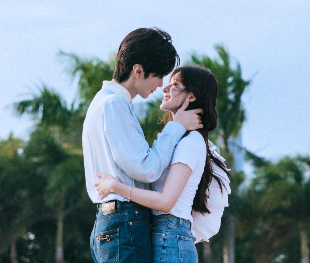 Netflix陸劇《偷偷藏不住》趙露思、陳哲遠15句怦然心動金句語錄:暗戀,原來也可以,不僅僅是一個人的事情-21