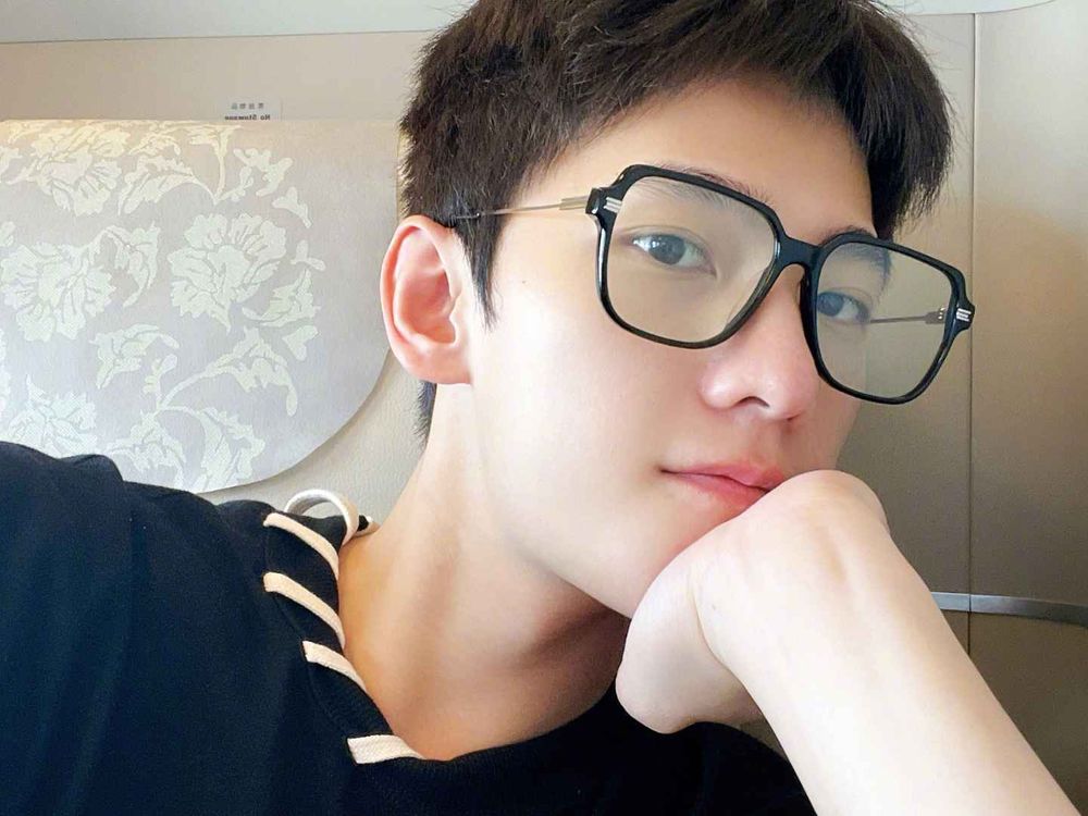 Netflix《我的人間煙火》楊洋3招維持良好儀態！在家也不忘做這件事，練成精壯肌肉男！-6