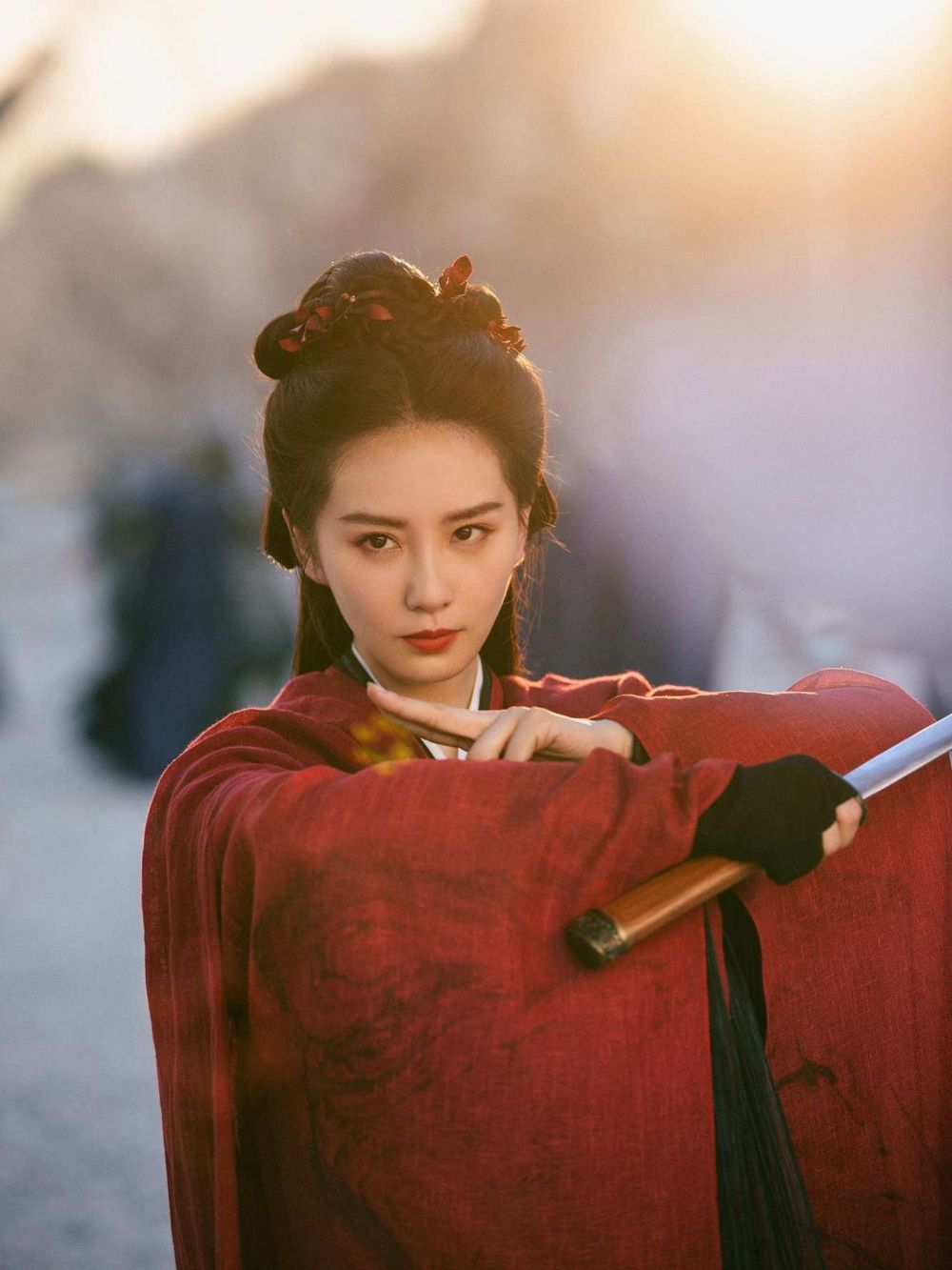 8位最經典紅衣古裝陸劇女星！白鹿&趙露思造型美出圈，《一念關山》劉詩詩封神，最難忘的紅衣女主是她！-18