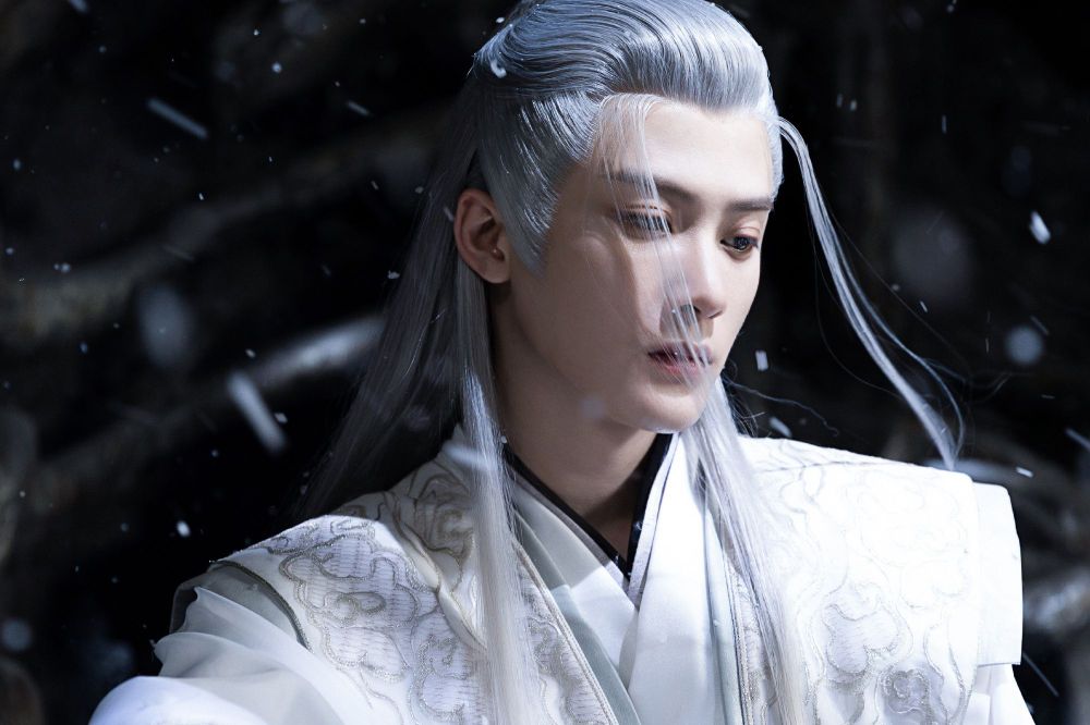 網評7位不能換人演「人生角色」陸劇男星！檀健次《長相思》爆紅，《偷偷藏不住》段嘉許非陳哲遠莫屬！-12