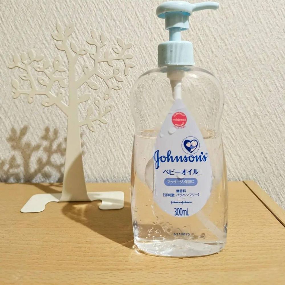 日本保養控網友狂推！嬌生嬰兒油「超強10個高階用法」，去黑頭、零毛孔、細嫩美肌...，只要學會前3個，一週實現寶寶肌！-10