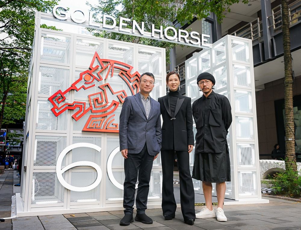 2023金馬獎「Golden Flow金馬60互動展」盛大開展！影后謝盈萱現身導覽，還能真實體驗拿金馬獎座！-8
