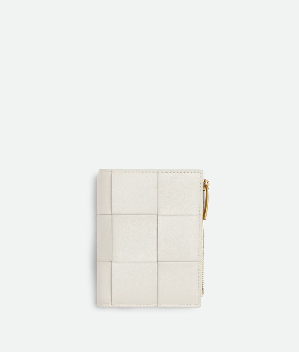 2024入門精品短夾清單Top10！CELINE、GUCCI...這款Miu Miu居然只要一萬多！-3
