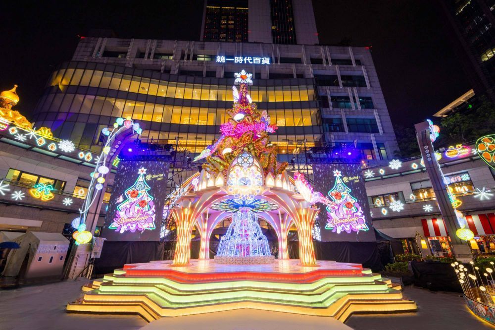 2023台北信義區聖誕樹盤點！台北101、新光三越、BELLAVITA聖誕樹⋯美炸天必拍！-7