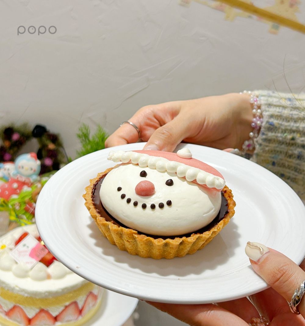 2023聖誕甜點推薦！kafeD聖誕球、八月堂可頌，亞尼克生乳捲...帶去派對不出錯！-6