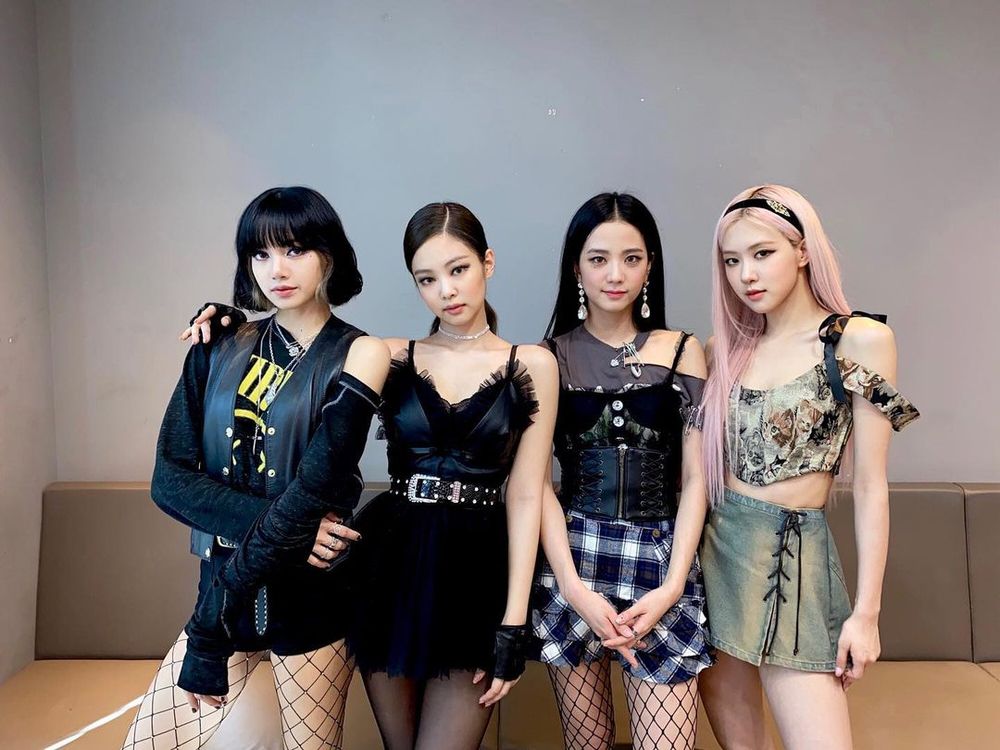 BLACKPINK演唱會終於要來了！官方鬆口明年回歸、舉行世界巡迴表演，粉絲狂喊：謝謝YG！-8