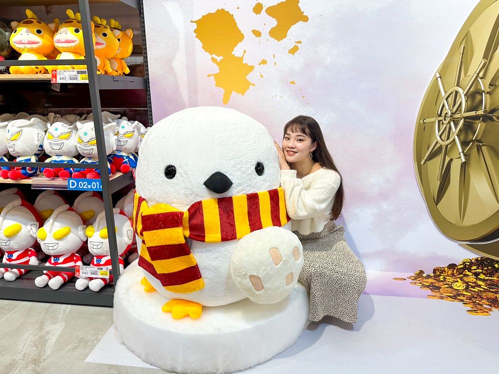 100公分熊抱哥這裡買！哥吉拉超Q聖誕樹、雪白小熊維尼...逛到不想出來！-2