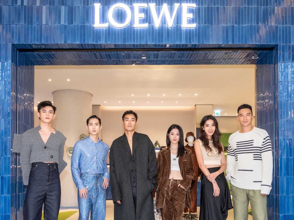 LOEWE微風廣場重新開幕！超好逛大空間「必買包包、耳環、圍巾」一次看！-1