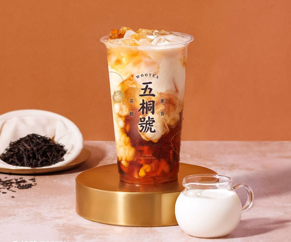 五桐號聯名「胡子碰碰」包裝水杯超可愛！冬季手搖飲「雪絨草莓奶酪」也同步回歸！-6