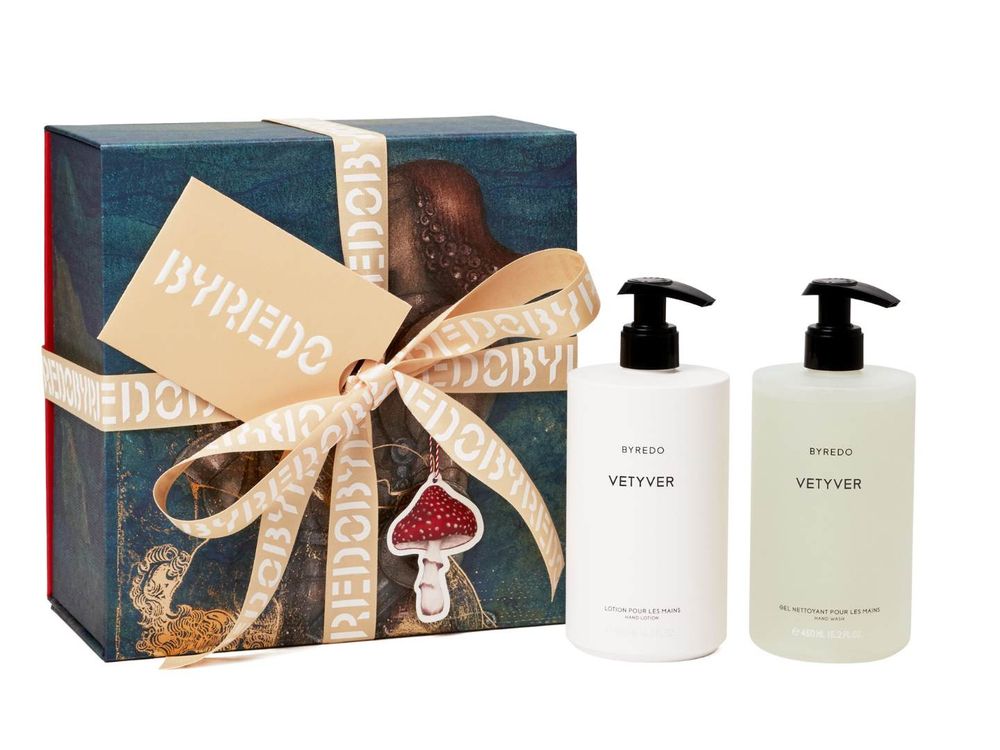 2023藝術級聖誕禮盒推薦！Byredo「北境傳奇」佳節禮物首選，無人之境、返樸歸真淡香精組合、精品潤唇膏雙入組必收！-16