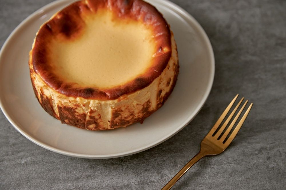 秒殺系巴斯克蛋糕Basuku這天來台快閃！「栗子蒙布朗」、「焦糖海鹽」聖誕口味療癒炸！-2