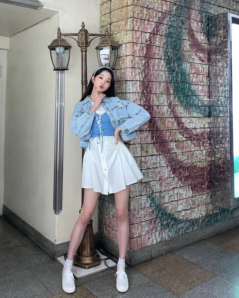 2024球鞋顯瘦穿搭5大密技！Jisoo、白鹿同款仙女鉛筆腿這樣get！-13