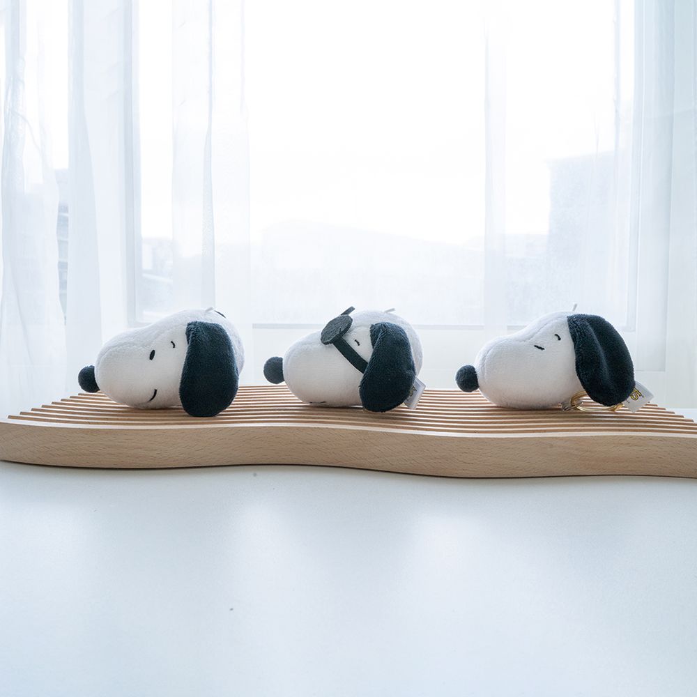 會被可愛死！7-11開賣史努比周邊「小臉蛋束口袋、毛毛化妝包」心一秒融化！-6