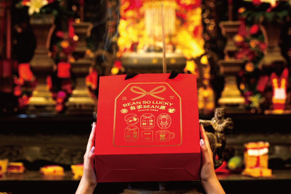 2024開運新年禮盒！cama café大甲鎮瀾宮聯名包裝超奢華！新品「富桂好韻咖啡」必喝！-5