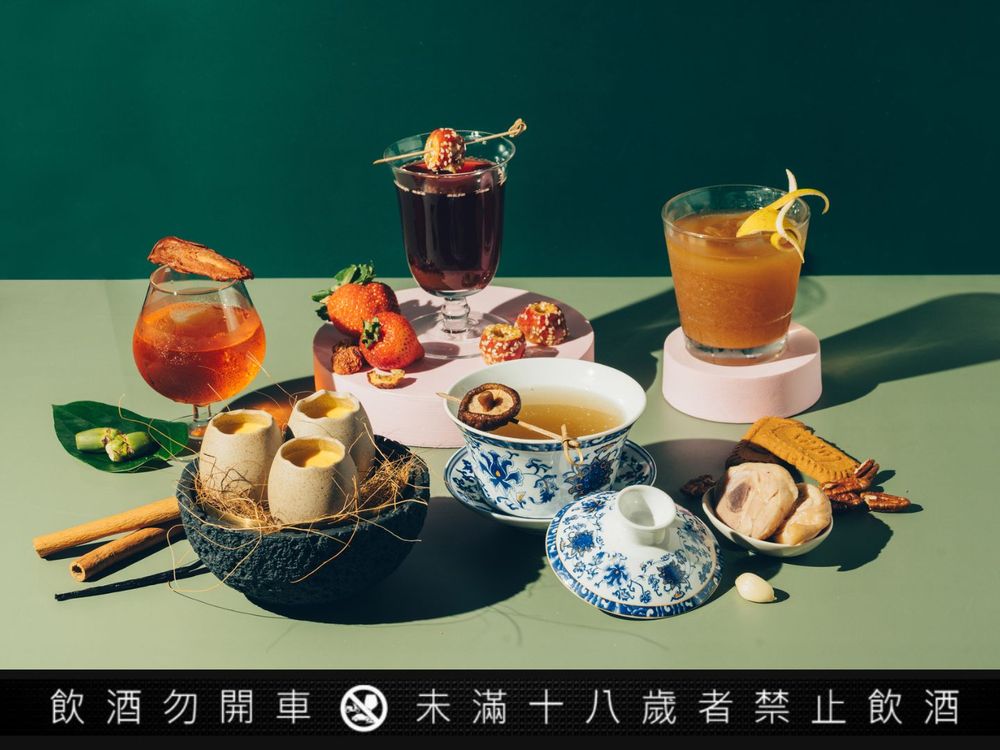 台北必訪人氣酒吧！KOR 把「蒜頭雞湯」做成酒、熱呼呼冬天喝一杯超幸福！-1