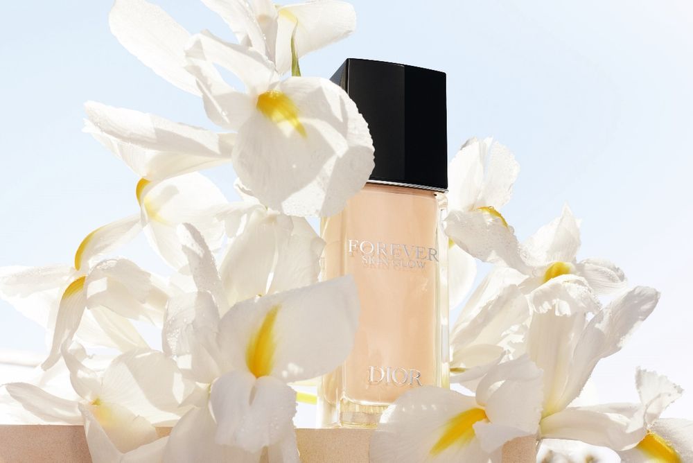 韓網大推明星彩妝師！金惠琳年度總整9款好用粉底推薦，不泛油光最美水光肌、半霧半透女神裸妝...韓妞壓箱底寶藏底妝都在這！-24