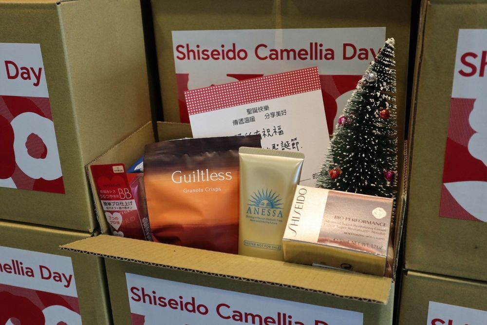 台灣資生堂集團品牌代言人全體動起來！小S、曾之喬、柯佳嬿、范少勳為「資生堂山茶花日」親手製作愛心禮盒 ！-8