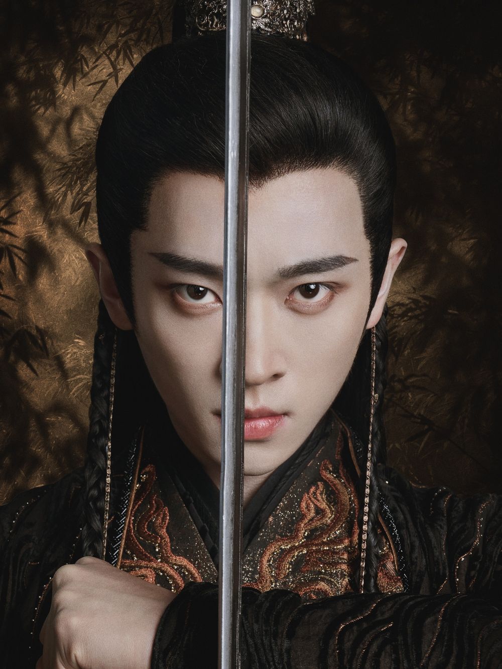 7位古裝陸劇「腹黑瘋批」男主！《雲之羽》丞磊&田嘉瑞又帥又瘋，《長月燼明》羅雲熙輸給王鶴棣！-6