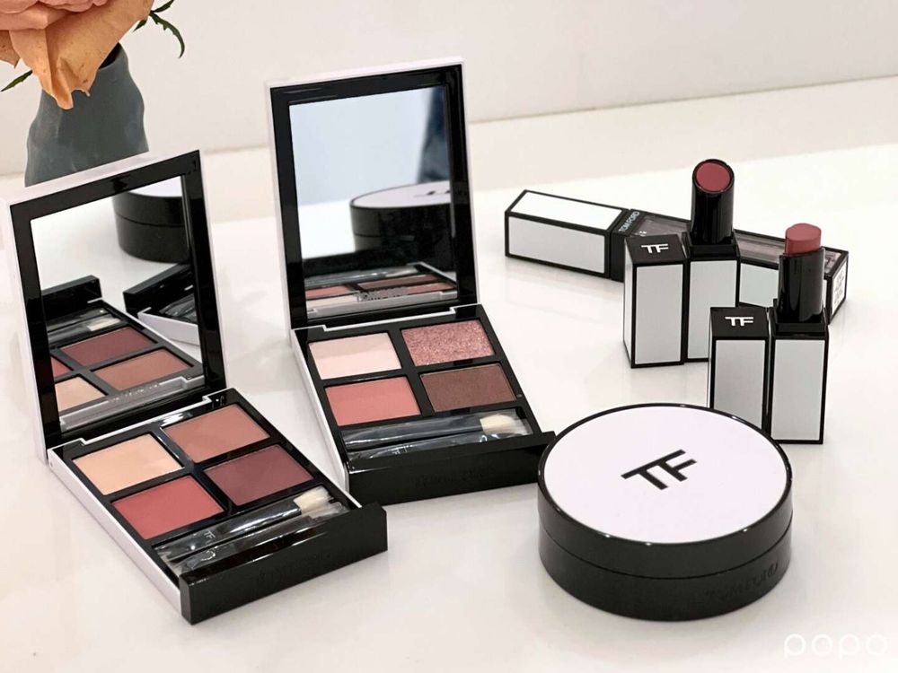 2023專櫃眼影盤推薦！TOM FORD『玫瑰秘境』甜酷純欲微醺紅暈眼影盤、清新粉霧玫瑰唇...，四步驟畫出清甜日常眼妝-2