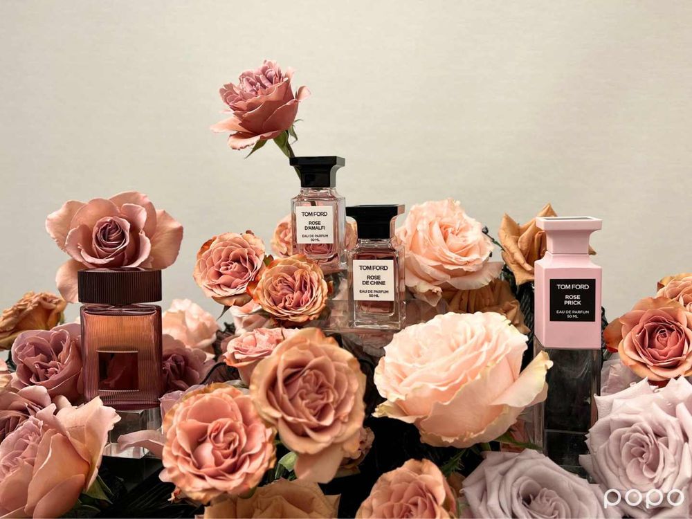 2023專櫃眼影盤推薦！TOM FORD『玫瑰秘境』甜酷純欲微醺紅暈眼影盤、清新粉霧玫瑰唇...，四步驟畫出清甜日常眼妝-11