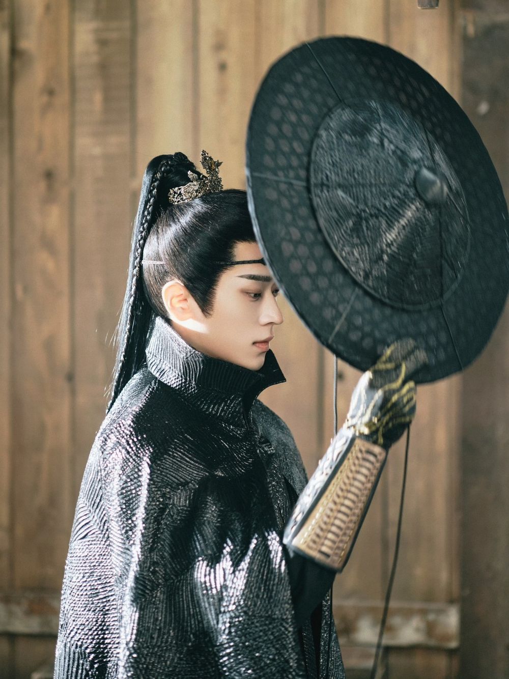 熱播中「漲粉量最多」陸劇演員TOP7!《雲之羽》盧昱曉衝上第二,檀健次第6,冠軍吸粉破70萬!-17