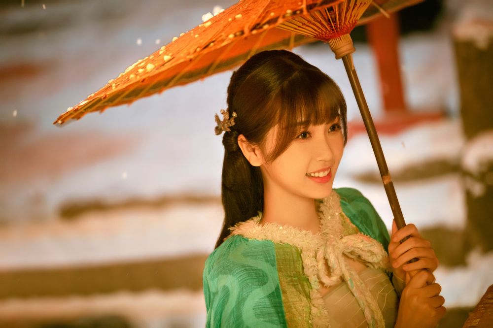 盤點8位適合「傻白甜人設」陸劇女星！虞書欣、趙露思深植人心，張淼怡甜而不傻，迪麗熱巴最經典！-5