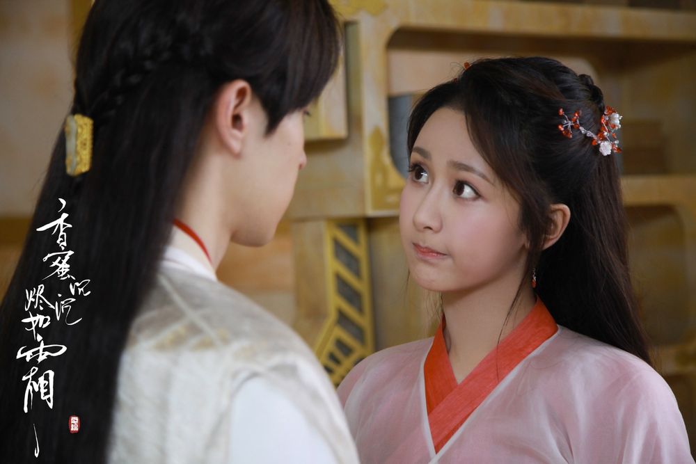 盤點8位適合「傻白甜人設」陸劇女星！虞書欣、趙露思深植人心，張淼怡甜而不傻，迪麗熱巴最經典！-6