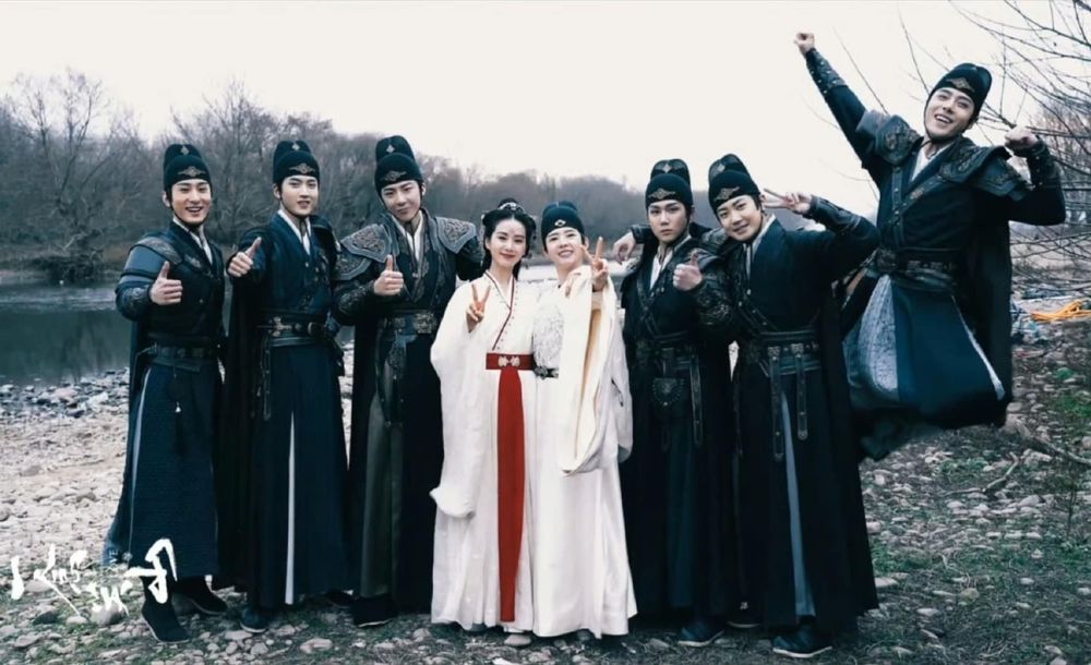 2023「最高播放量」古裝陸劇排行Top10！《蓮花樓》破21億，白鹿兩劇上榜，冠軍飆近30億稱霸！-22