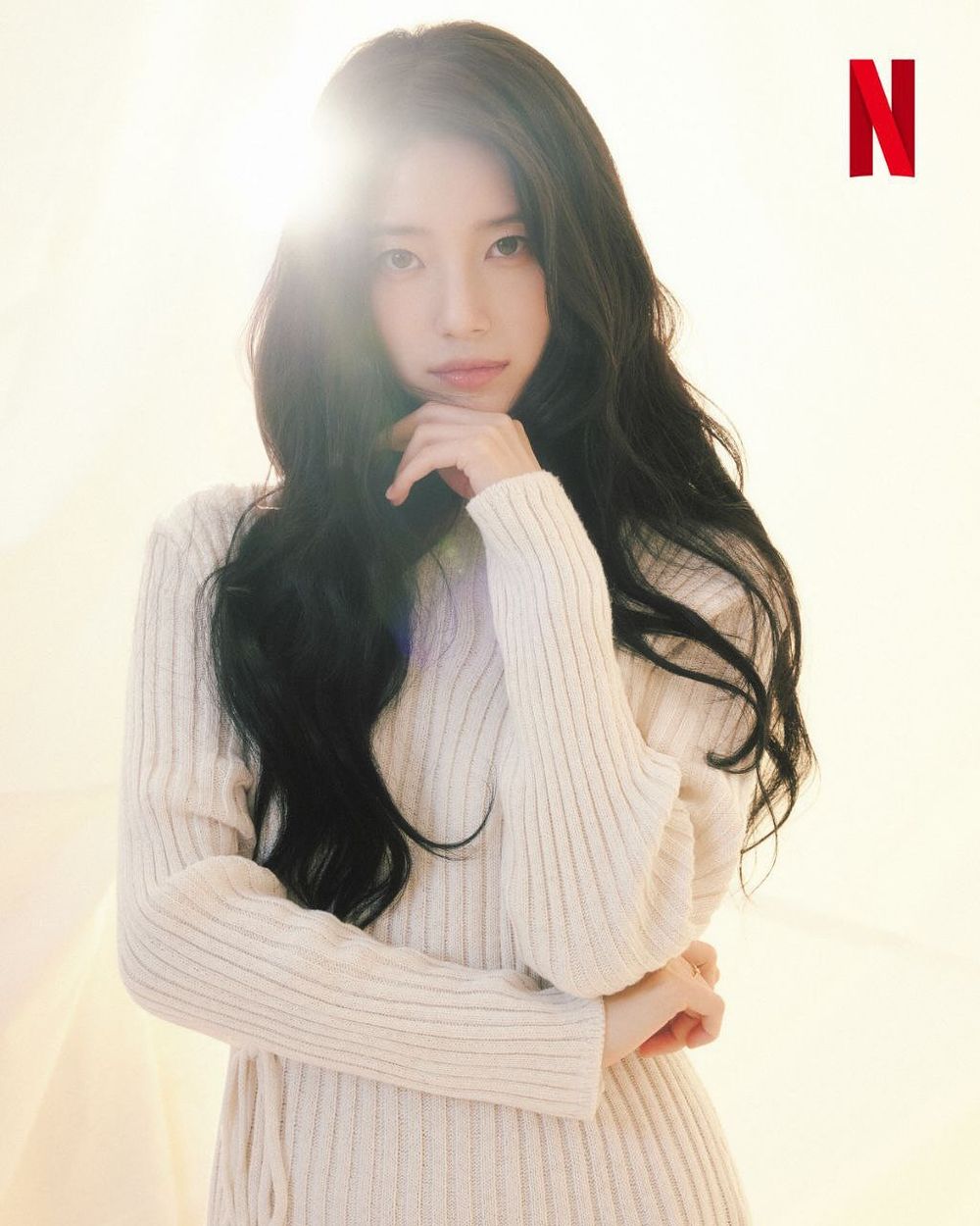 《許願吧，精靈》秀智演活瘋批美人！逆天美貌的7個「美肌瘦身秘訣」，自創洗臉法、企鵝運動韓妞都在做！-10