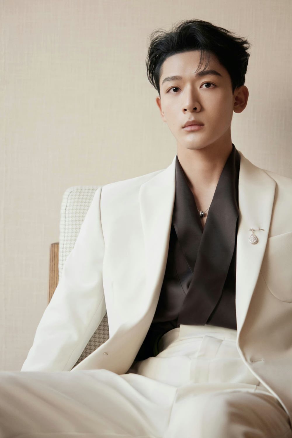 2023陸劇90後男星網路搜尋量排行TOP9！楊洋輸給檀健次，肖戰僅排第二，冠軍憑演技再次封神！-13