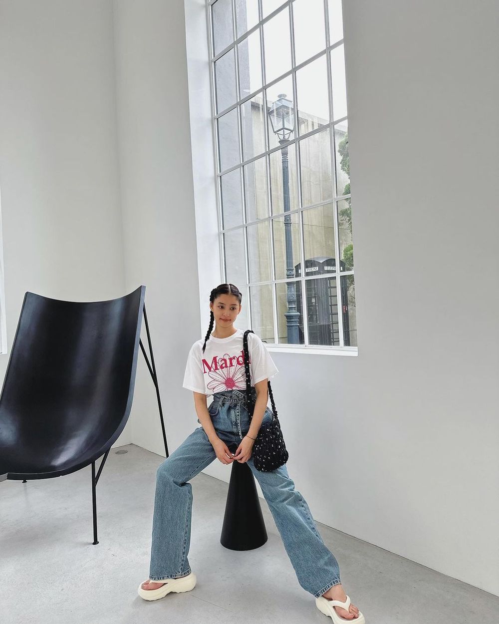 不用減肥！終極「藏肉」顯瘦穿搭5大方法！「這招」把粗腿、胖手臂一口氣變不見！-2