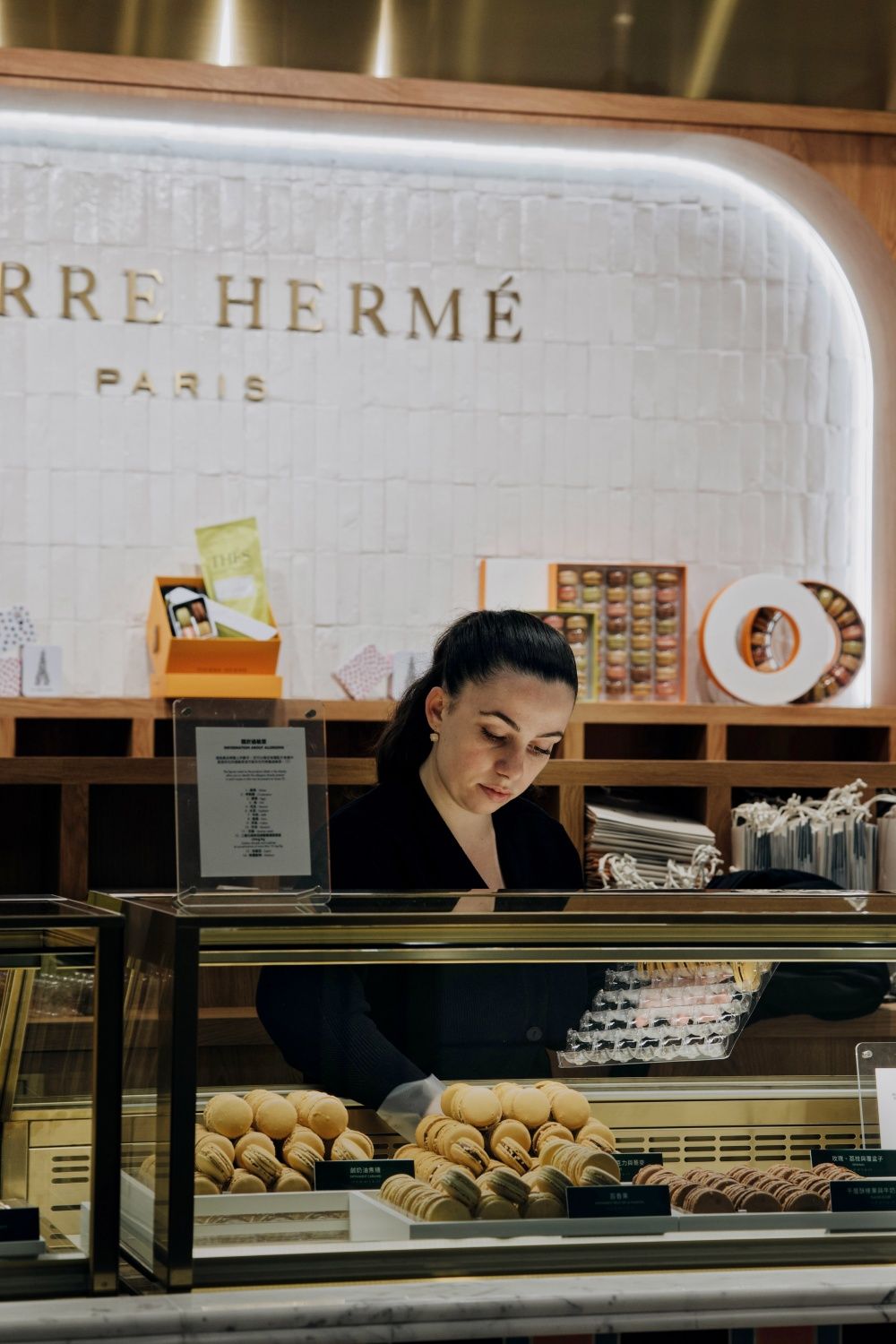 爆排馬卡龍PIERRE HERMÉ全台首間專賣店來了！開幕地點、台灣限定口味一次看！-7