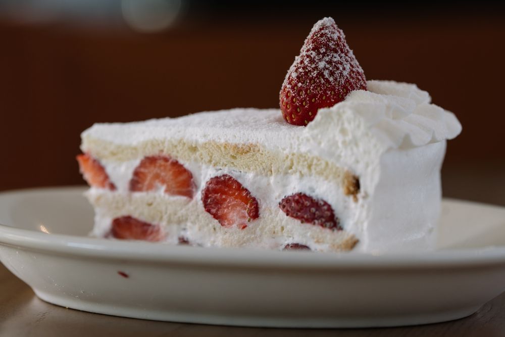 2024中山站必訪咖啡廳！Sweet & Sour Life 四層樓獨棟落地窗超美，草莓戚風蛋糕必點！-14