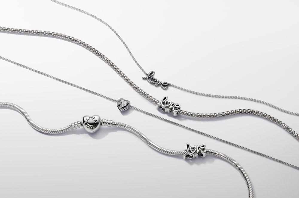 2024最新PANDORA必買愛心串飾、手鏈、耳環清單Top9！情人節禮物搶先挑！-11