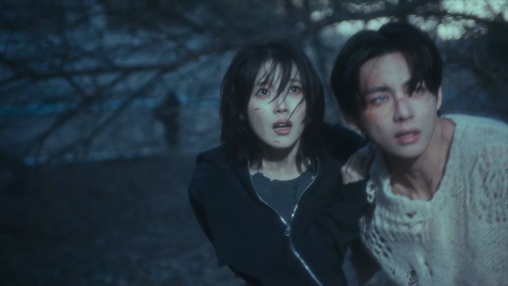 IU新歌〈Love Wins All〉正式發行！防彈V擔綱男主角，媲美電影等級規格，MV隱藏彩蛋含意全網看哭！-18