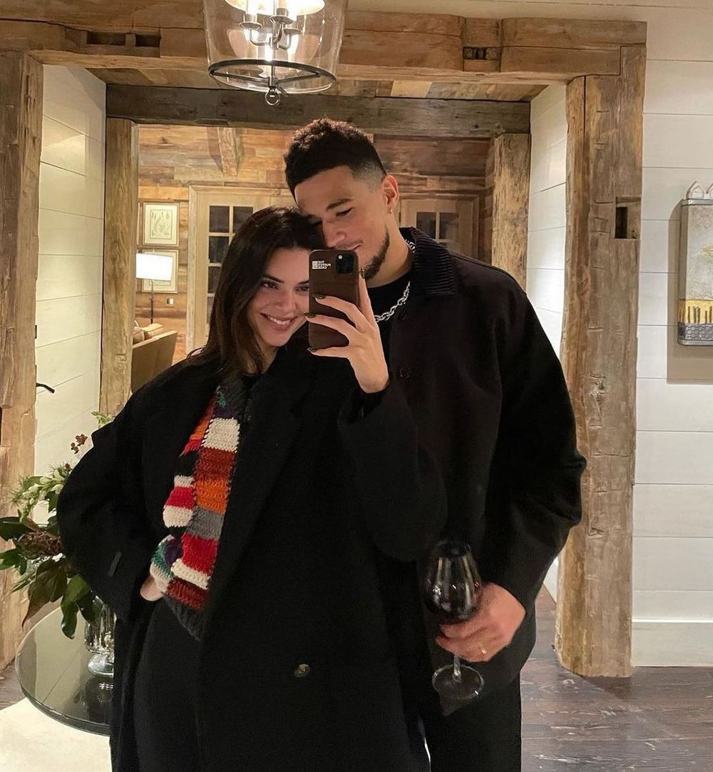 Lisa、TWICE娜璉、aespa Winter最愛「空氣手機殼」台灣也買得到！草莓牛奶色可愛瘋掉！-8